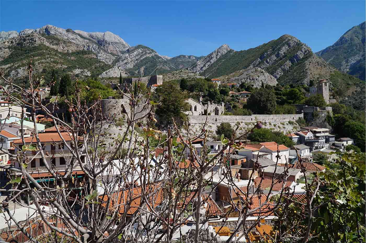 Černá Hora, Stari Bar