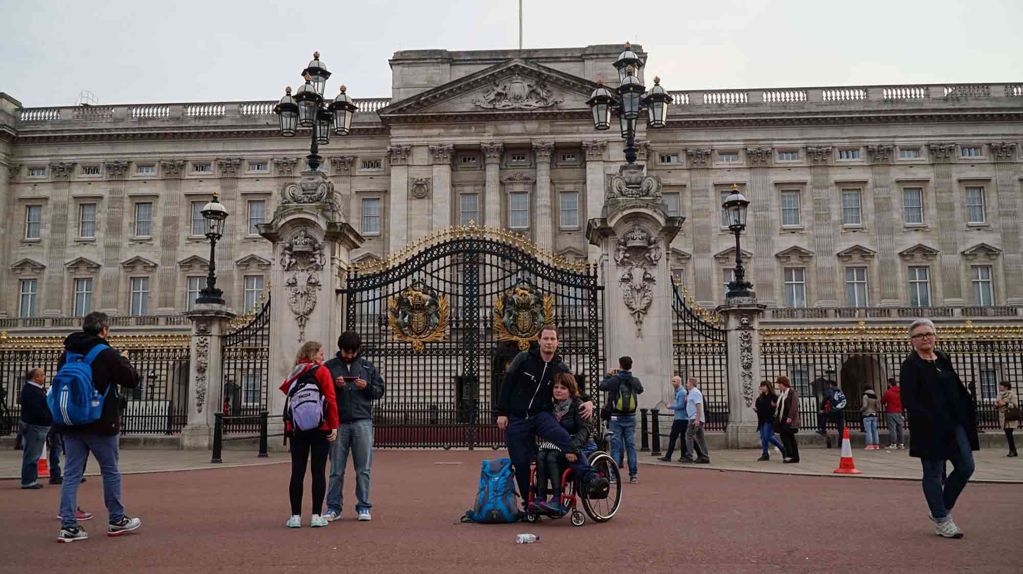 Brána Buckinghamského paláce