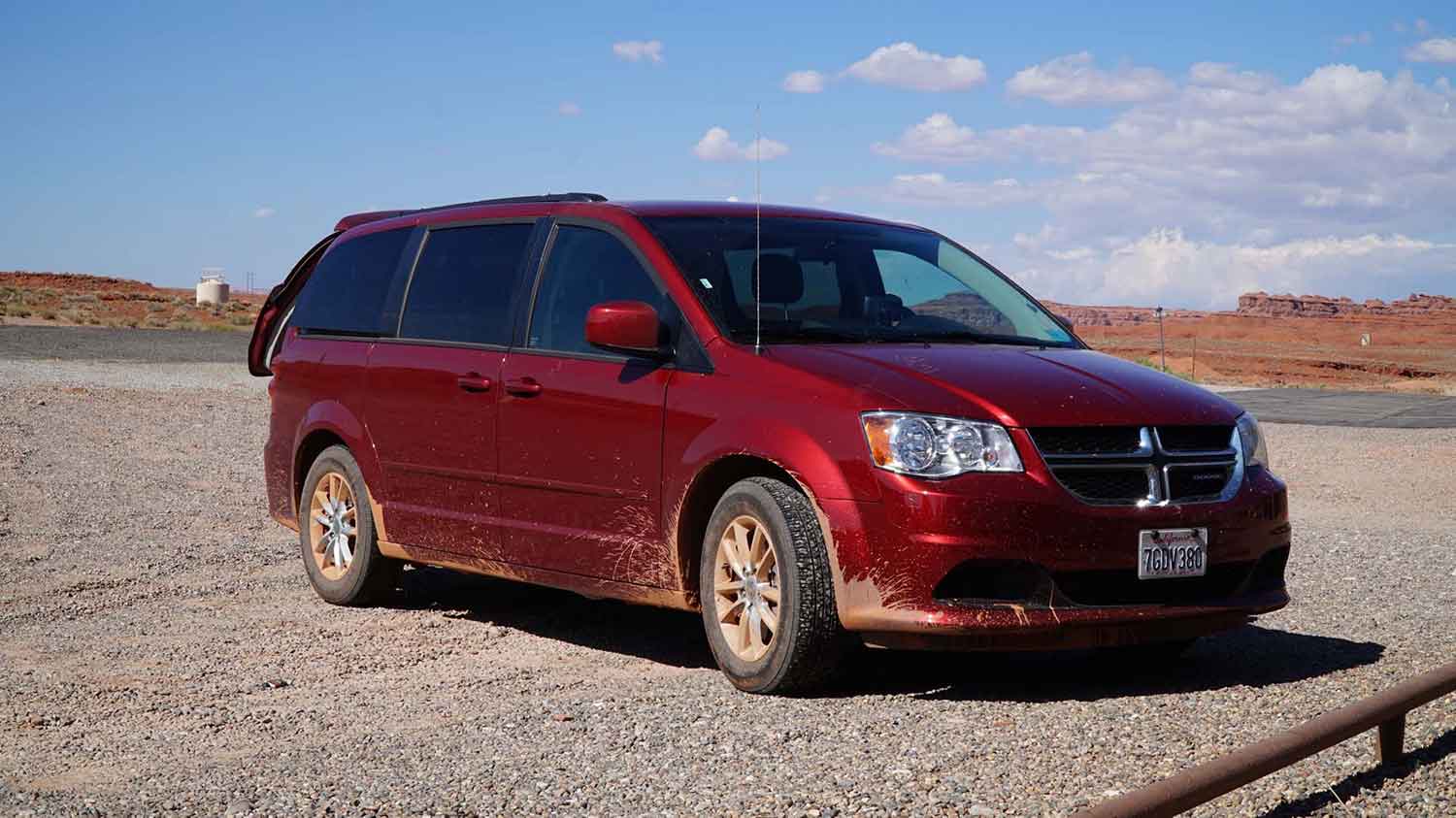 USA, Arizona, Monument Valley, Dodge Caravan